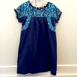 Adorable Peek dress for girls. Great for summer.